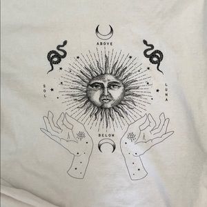 NWOT UO graphic cropped longsleeve